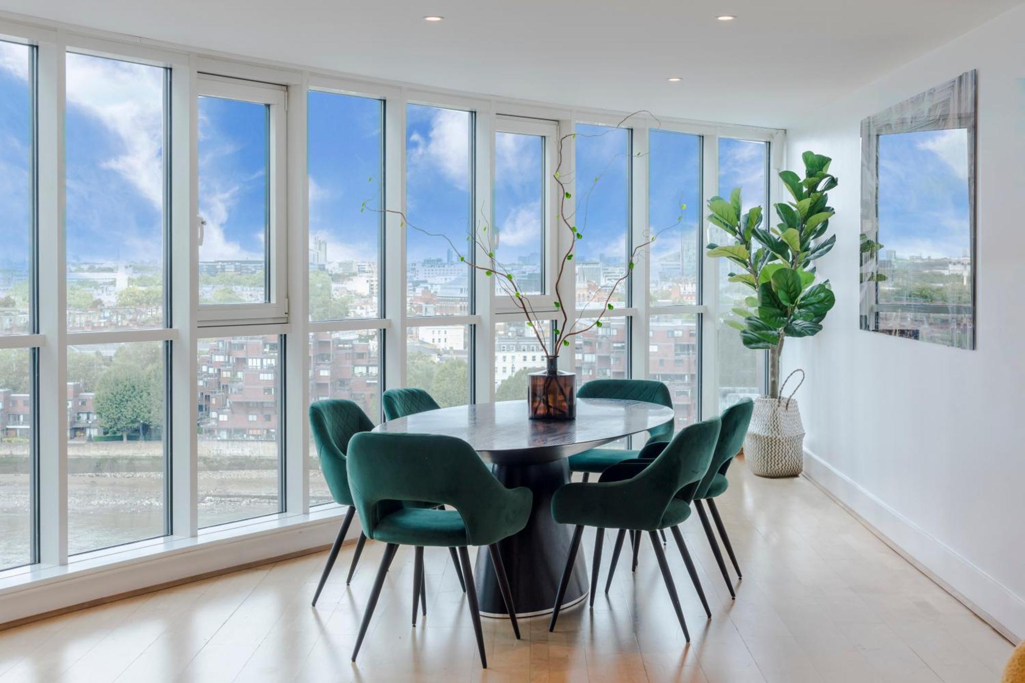 Best Thames View In Town! Large Luxxe Nomad Design Family Home London Exterior photo