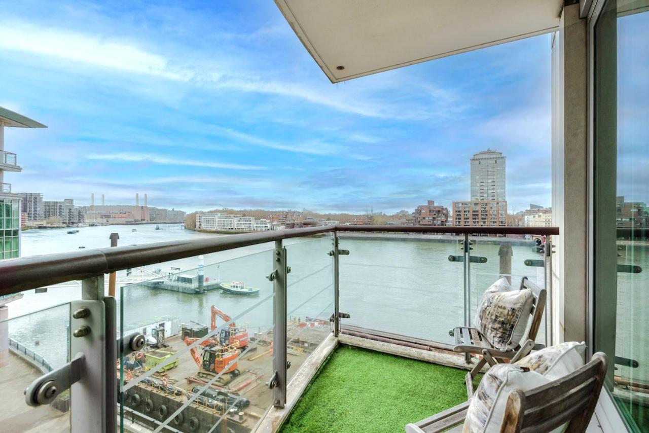 Best Thames View In Town! Large Luxxe Nomad Design Family Home London Exterior photo